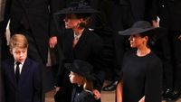 Foto: Beda Gaya Kate Middleton - Meghan Markle di Pemakaman Ratu Elizabeth