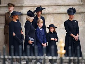 Momen Canggung Kate Middleton Bertemu Meghan saat Kebingungan Tempat Duduk