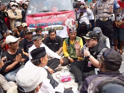 Bupati Kediri Janji Tindak Kades Jika Tak Transparan soal Dana Desa