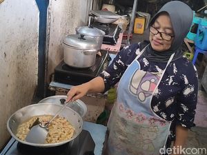 Cara Rumah Makan di Kulon Progo Siasati Mahalnya Bahan Baku gegara BBM Naik