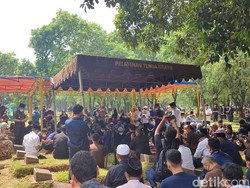 Duka Jamintel Kejagung, Sang Putra Tewas dalam Kecelakaan Tol Pejagan