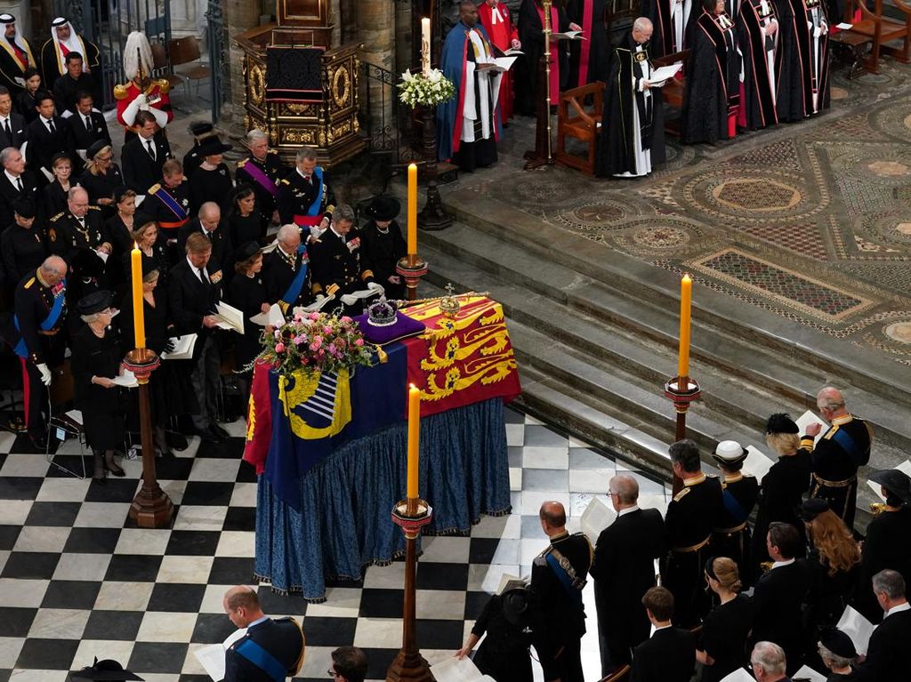 Hening Cipta 2 Menit di Seremoni Pemakaman Ratu Elizabeth II
