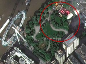 Antrean Pelayat Ratu Elizabeth II Terlihat dari Luar Angkasa