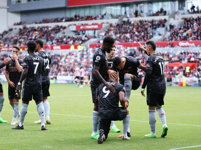 Umpan Xhaka Top Banget deh, Gabriel Jesus Lap Dulu Sepatunya ya
