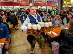 2 Tahun Terhenti, Pesta Bir Oktoberfest Digelar Lagi