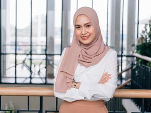 6 Tips Memilih Kerudung Sesuai Bentuk Wajah Lengkap dari Bulat-Segitiga 6 Tips Memilih Kerudung Sesuai Bentuk Wajah Lengkap dari Bulat-Segitiga