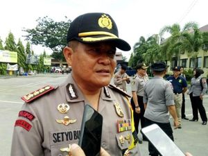 Kapolda Minta Anggota Sejuk soal Penyerangan Polres Jeneponto: Jangan Reaktif Kapolda Minta Anggota Sejuk soal Penyerangan Polres Jeneponto: Jangan Reaktif