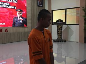Pengakuan Mahasiswa Mataram Bawa Sajam Saat Demo BBM: Untuk Jaga-jaga Pengakuan Mahasiswa Mataram Bawa Sajam Saat Demo BBM: Untuk Jaga-jaga