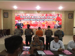 Jadi Tersangka, Mahasiswa Mataram Demo BBM Bawa Sajam Diancam 10 Tahun Jadi Tersangka, Mahasiswa Mataram Demo BBM Bawa Sajam Diancam 10 Tahun