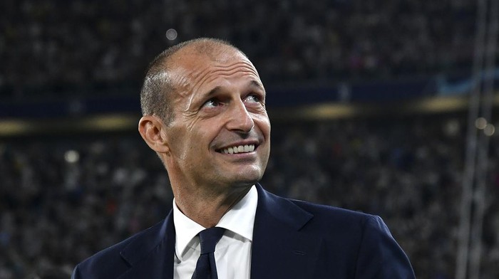 TURIN, ITALY - SEPTEMBER 14: Massimiliano Allegri head coach of Juventus, arrives for the UEFA Champions League Group H football match between Juventus and Benfica at the Allianz Stadium in Turin, Italy, on September 14, 2022. (Photo by Isabella Bonotto/Anadolu Agency via Getty Images)
