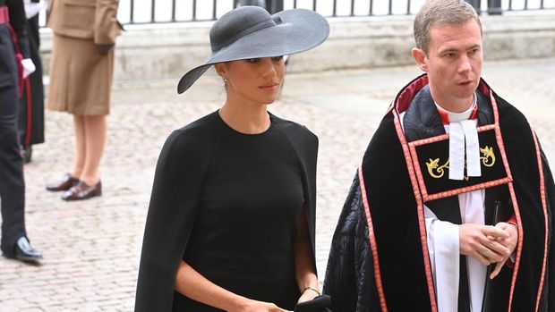 The funeral of Her Majesty the Queen at Westminster Abbey - West Door Picture shows Meghan, Duchess of Sussex, September 19, 2022.   Geoff Pugh/Pool via REUTERS