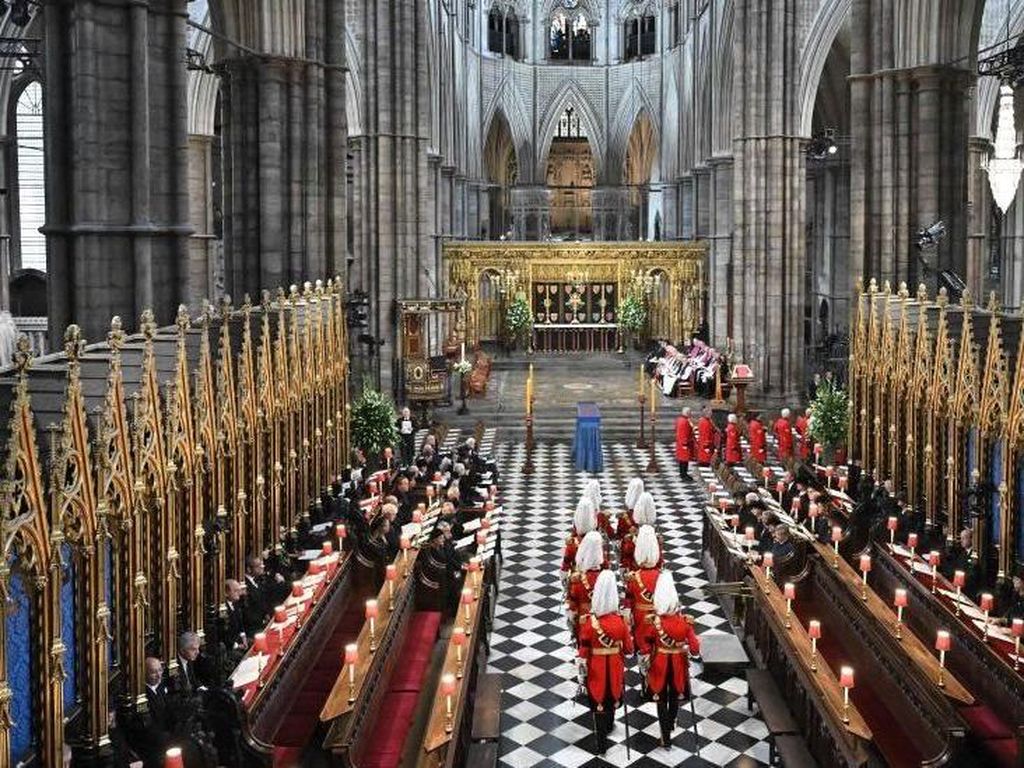 Pemakaman Ratu Elizabeth II dalam Rangkaian Foto