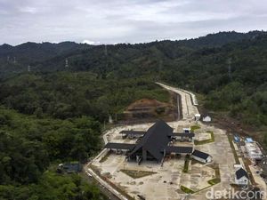 PLBN Jagoi Babang Hampir Rampung, Infrastruktur Pendukung Sudah Siap?