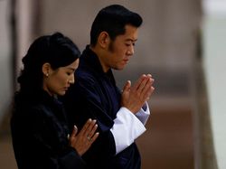 Jarang Tampil, Ratu Bhutan Jadi Sorotan Saat Melayat Ratu Elizabeth Jarang Tampil, Ratu Bhutan Jadi Sorotan Saat Melayat Ratu Elizabeth