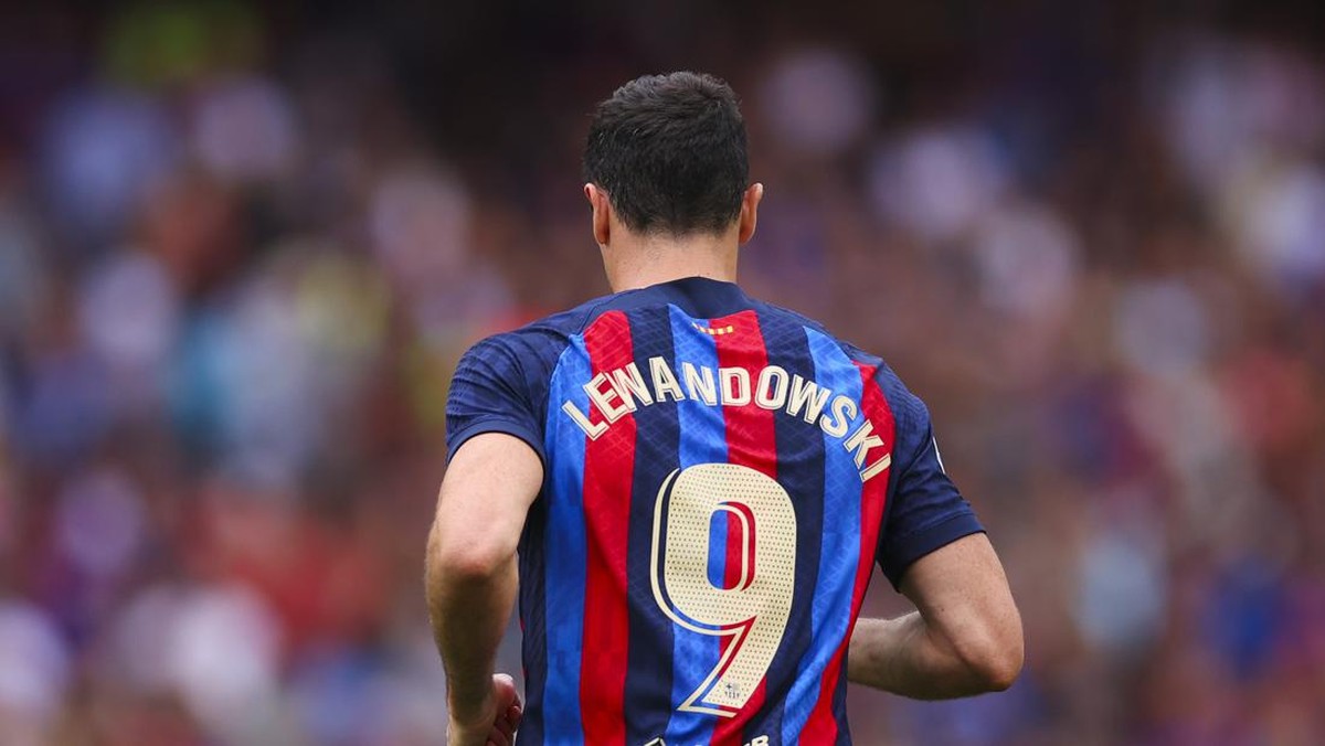 Striker Barcelona, Robert Lewandowski. (Foto: Eric Alonso/Getty Images)