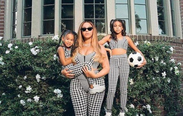 Sudah memiliki 3 anak namun tetap berbadan ideal, ini rahasia diet Beyonce. Salah satunya mengurangi dairy milk/Foto: instagram.com/beyonce