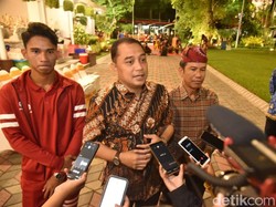 Timnas U-19 Makan Malam di Rumah Dinas Wali Kota Surabaya Dihibur Reog