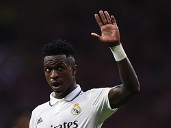 Tindakan Keterlaluan Fans Atletico kepada Vinicius Jr