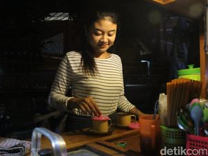 Angkringan Cantik di Jombang, Pengakuan Penjaga: Digoda-Diminta Nomor WA Angkringan Cantik di Jombang, Pengakuan Penjaga: Digoda-Diminta Nomor WA