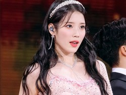 IU dan Jungkook BTS Masuk Daftar Penyanyi Terbaik Sepanjang Masa