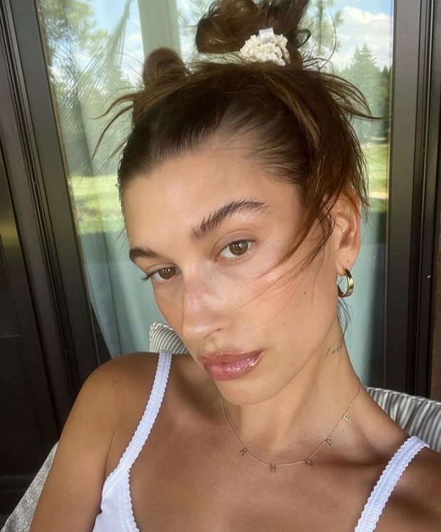 Mengenal Glazed Donut Look, Tren Kecantikan yang Dipelopori Hailey Bieber
