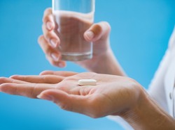 Mengenal Obat Tidur: Jenis, Efek Samping & Cara Konsumsi yang Aman