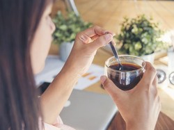 Kebiasaan Minum Kopi Turis India yang Enggak Peduli Rasa