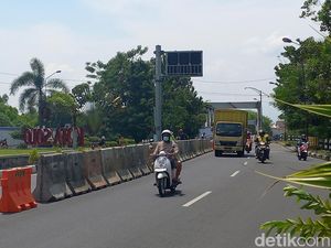 Wanita Lompat dari Jembatan Jurug Solo Tinggalkan Pesan Maaf di Tas Wanita Lompat dari Jembatan Jurug Solo Tinggalkan Pesan Maaf di Tas