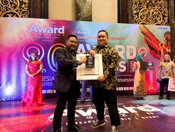 J&T Cargo Raih Penghargaan Best Cargo Logistic & Service Excellence 2022