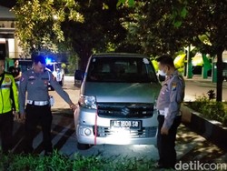 Mobil Milik IAIN Ponorogo Kabur Usai Tabrak Pemotor Hingga Tewas di Ngawi