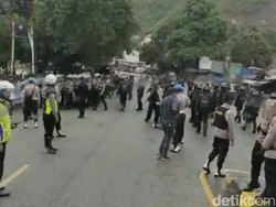 2.000 Personel TNI-Polri Kawal Demo Simpatisan Gubernur Papua Lukas Enembe