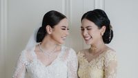 8 Gaya Maudy Ayunda di Pernikahan Adik, Cantik & Anggun Berkebaya Kuning