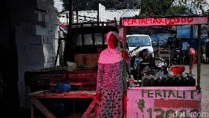 Mendengar Keluh Kesah Mereka yang Terdampak Kenaikan Harga BBM