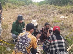 Istri Iwan PNS Semarang Saksi Korupsi Tewas Dibunuh Tabur Bunga di TKP