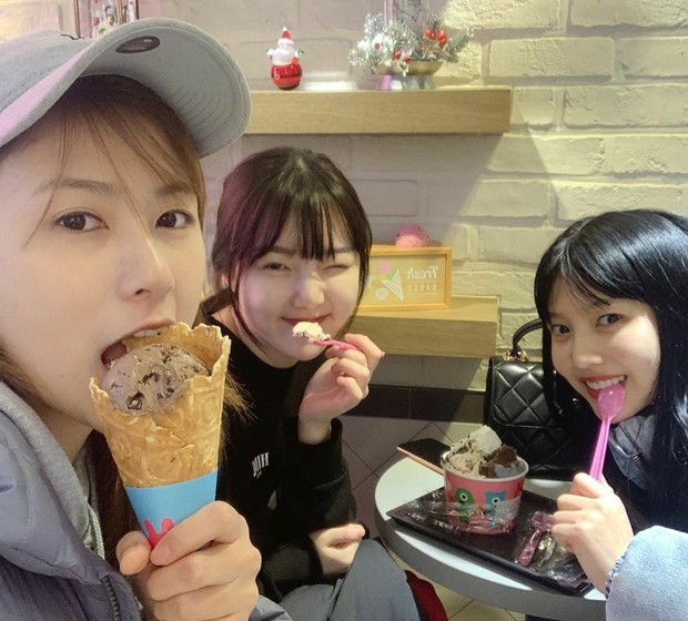 Potret kebersamaan geng Oh Jung Park/ Foto: pint Potret kebersamaan geng Oh Jung Park