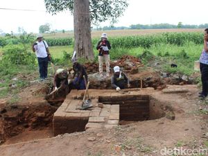 Ekskavasi Situs Blawu di Jombang Ungkap Candi dari Zaman Pramajapahit