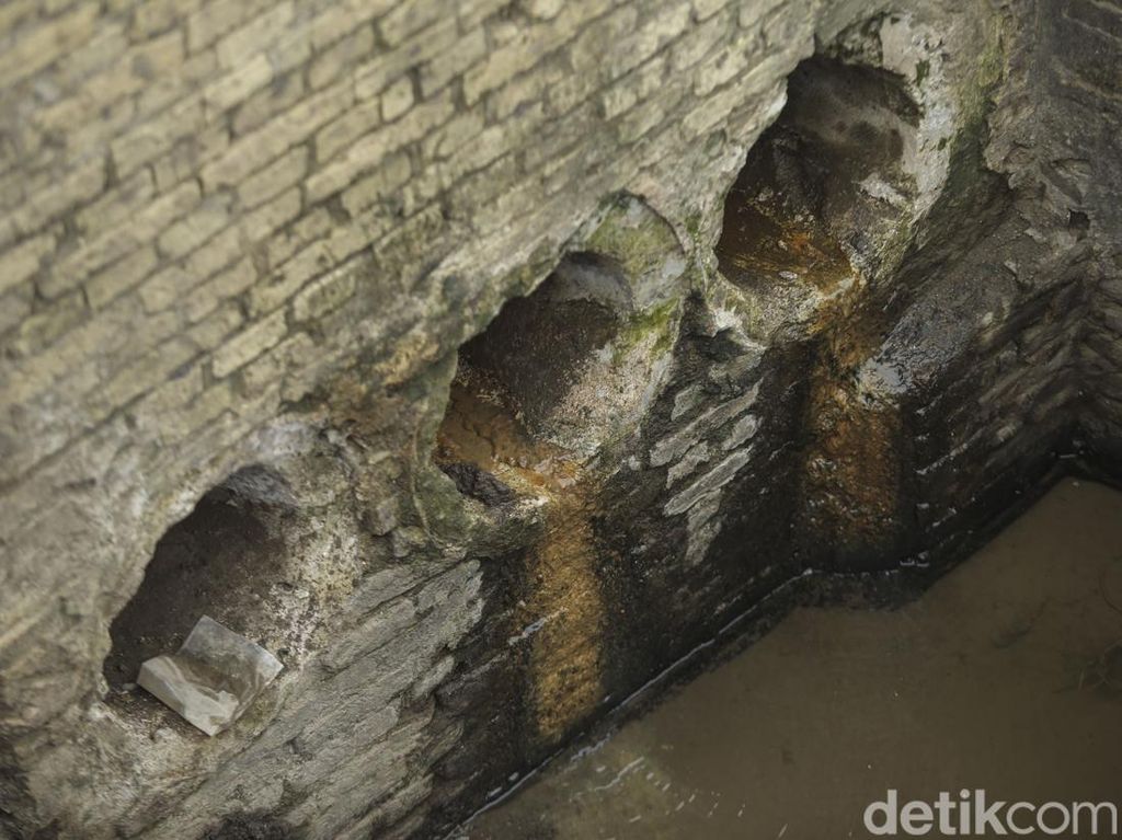 Cerita di Balik Saluran Air Kuno Batavia Peninggalan VOC di Proyek MRT Cerita di Balik Saluran Air Kuno Batavia Peninggalan VOC di Proyek MRT