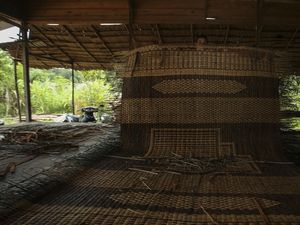 UMKM Ini Raup Puluhan Juta dari Bidai, Tikar Rotan Khas Kalimantan