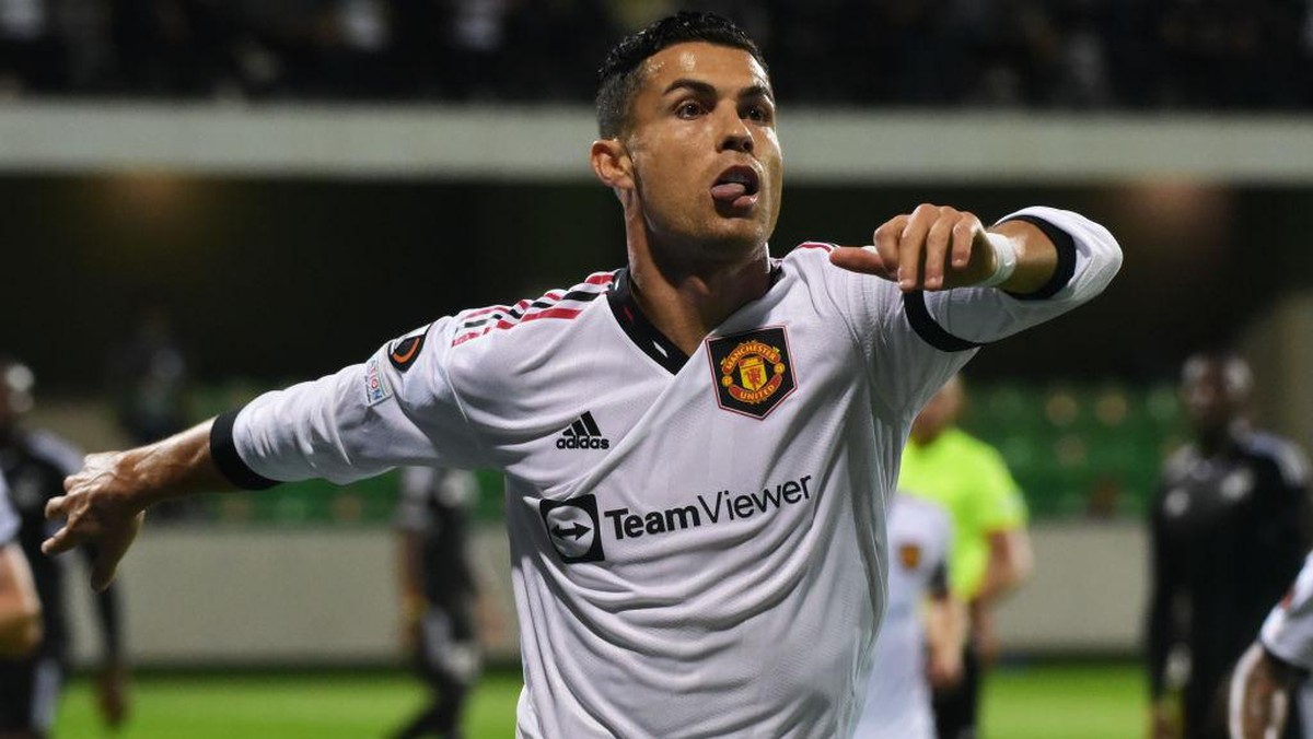 Cristiano Ronaldo belum berpikir gantung sepatu (Getty Images/Oleg Bilsagaev)