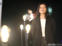 Danilla Riyadi Punya Cara Ampuh Lepas Stres saat Dikejar Deadline