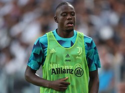 Juventus Bertahan Terlalu Dalam, Nggak Cocok sama Zakaria