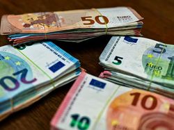 Bahan Pangan Mahal hingga Inflasi Tinggi Bikin Eropa Masuk Resesi