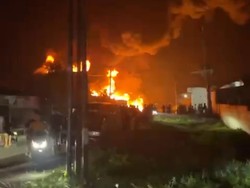 Polisi Tangkap Pemilik Gudang Solar Ilegal yang Terbakar di Deli Serdang