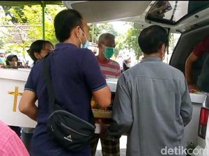 Istri Pencipta Lagu Hymne Guru Meninggal Dunia Istri Pencipta Lagu Hymne Guru Meninggal Dunia
