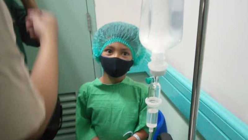 Kabar Baik, Bocah Berkelamin Ganda Operasi Saluran Kencing Tahap Pertama