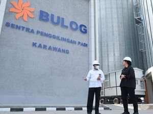 Duet Puan-Buwas Blusukan ke Penggilingan Padi Duet Puan-Buwas Blusukan ke Penggilingan Padi