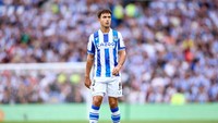 Pertama yakni Martin Zubimendi. Pemain kelahiran 1999 itu menjadi andalan Real Sociedad di lini tengah sejak 2020. Ia dinilai akan menjadi bintang masa depan Timnas Spanyol. Klausul pelepasannya sebesar 60 juta Euro. Foto: Getty Images/Quality Sport Images