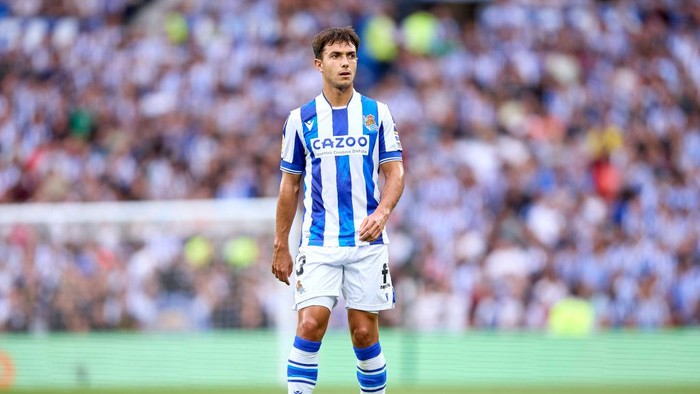 SAN SEBASTIAN, SPAIN - SEPTEMBER 03: Matin Zubimendi of Real Sociedad looks on during the LaLiga Santander match between Real Sociedad and Atletico de Madrid at Reale Arena on September 03, 2022 in San Sebastian, Spain. (Photo by Ion Alcoba/Quality Sport Images/Getty Images)