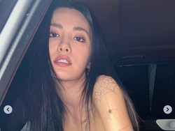 Nana After School Tampil Seksi dengan Badan Penuh Tato, Asli atau Makeup?