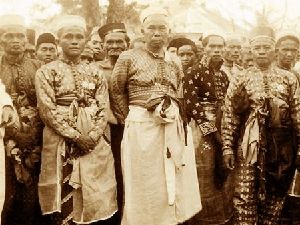 Asal-usul Panggilan Daeng di Suku Bugis-Makassar, Makna, serta Penggunaannya Asal-usul Panggilan Daeng di Suku Bugis-Makassar, Makna, serta Penggunaannya